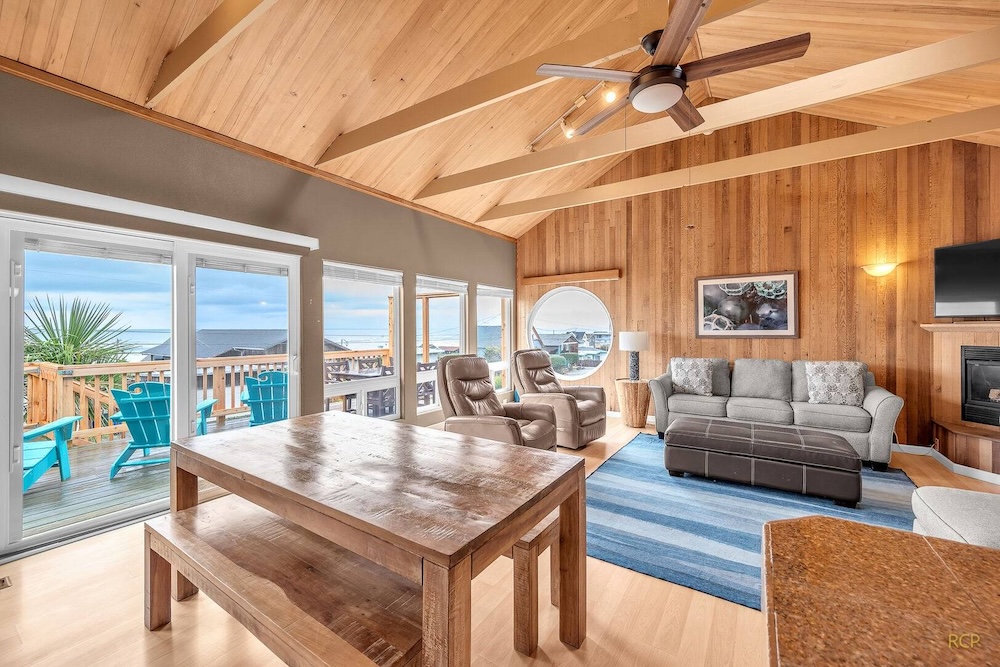 Lincoln City Oregon Rental Home